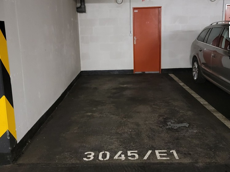 Pronájem garážového stání 24 m² - foto 5