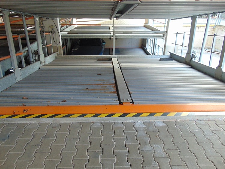 Pronájem garáže 11 m² - foto 1
