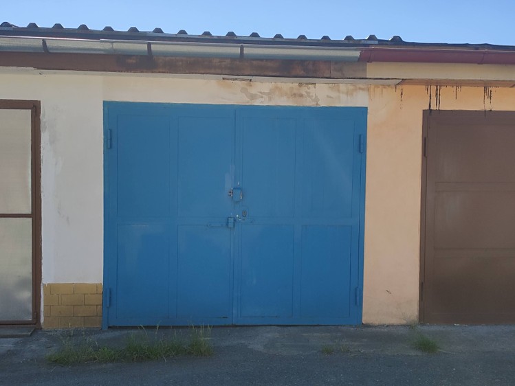 Pronájem garáže 21 m² - foto 1