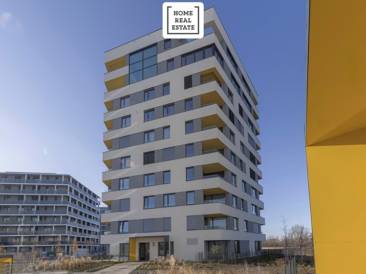 Pronájem garážového stání 18 m² - foto 6