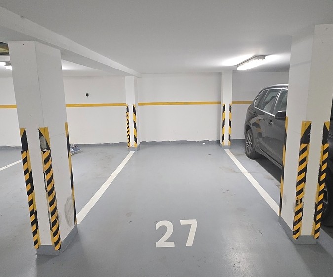 Pronájem garážového stání 18 m² - foto 3