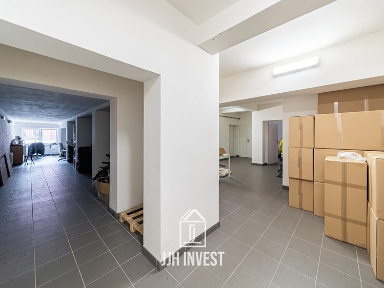 Pronájem garáže 51 m² - foto 4