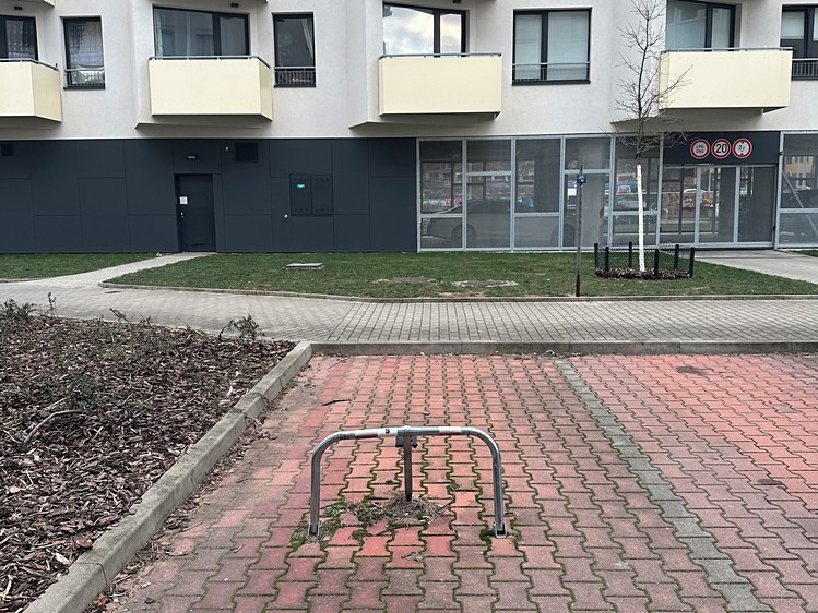Pronájem specifického typu nemovitosti 13 m² - foto 3