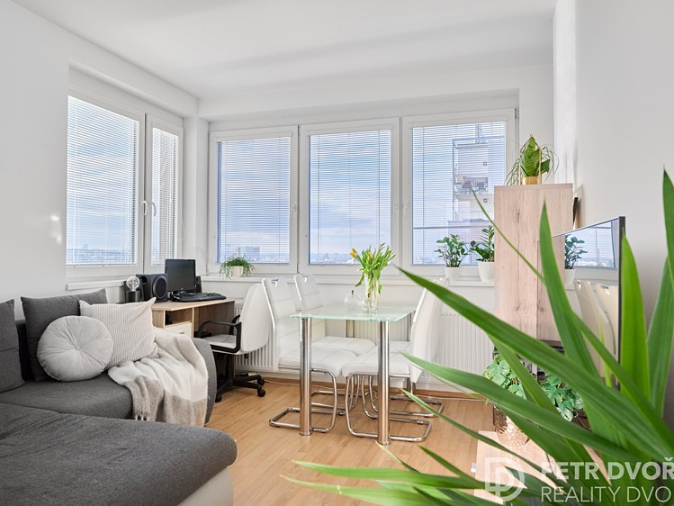 Prodej bytu 2+kk 55 m² - foto 1