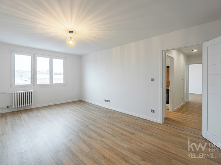 Prodej bytu 2+1 58 m² (Jednopodlažní) - foto 1
