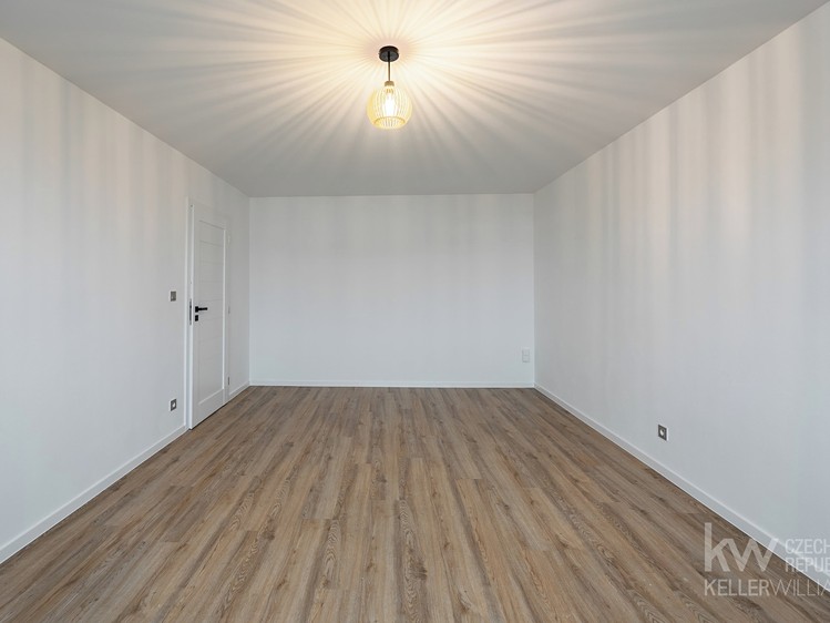 Prodej bytu 2+1 58 m² (Jednopodlažní) - foto 3