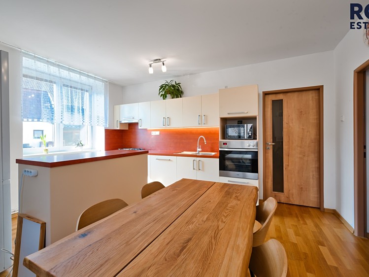 Prodej bytu 2+1 76 m² (Jednopodlažní) - foto 7