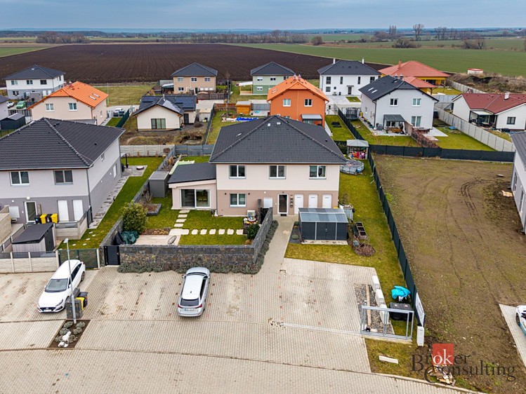 Prodej bytu 3+1 94 m² - foto 2