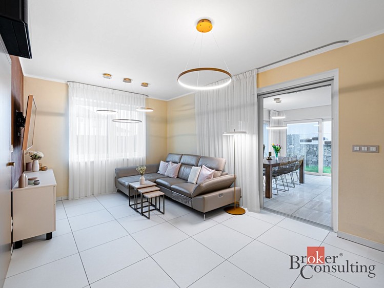 Prodej bytu 3+1 94 m² - foto 4