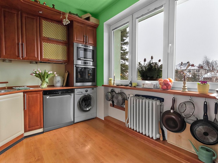 Prodej bytu 4+1 95 m² (Jednopodlažní) - foto 3
