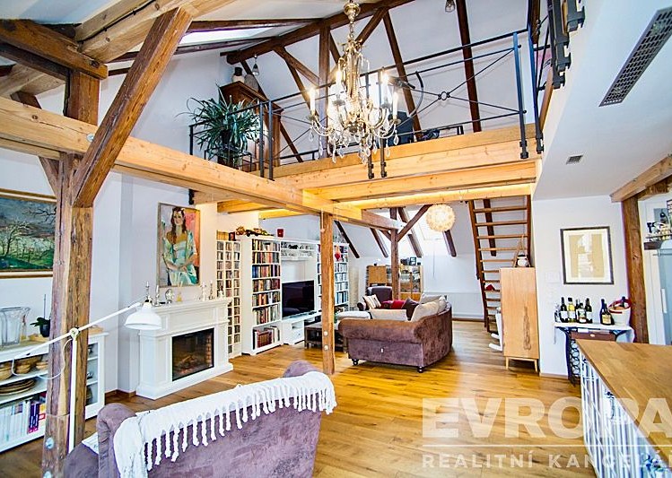 Prodej bytu 5+kk 240 m² - foto 1