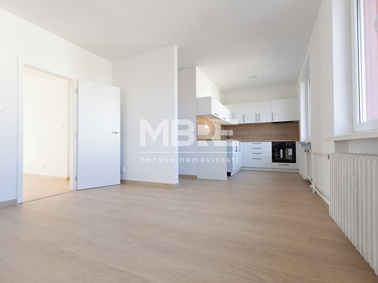 Pronájem bytu 2+1 55 m² - foto 1