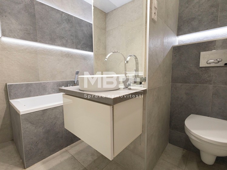 Pronájem bytu 1+1 43 m² - foto 5