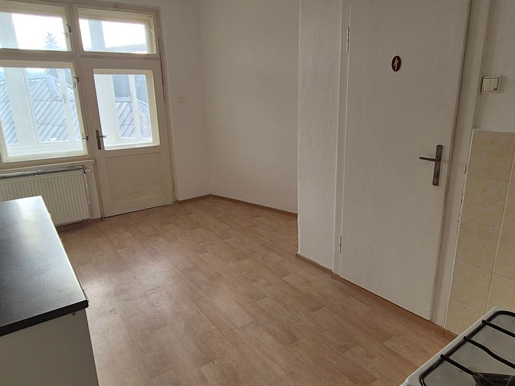 Pronájem bytu 2+1 62 m² - foto 6