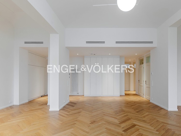 Pronájem bytu 3+kk 164 m² - foto 5