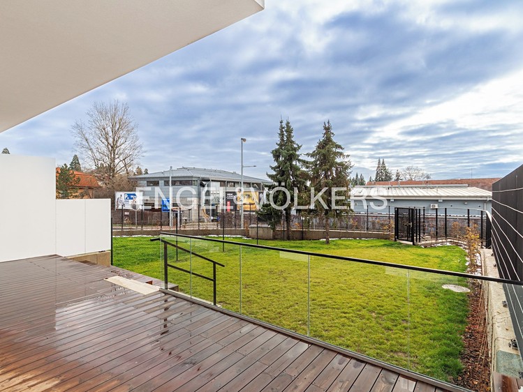 Pronájem bytu 2+kk 55 m² - foto 3