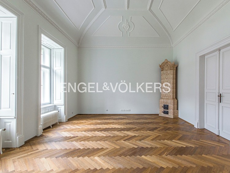 Pronájem bytu 5+1 176 m² - foto 7
