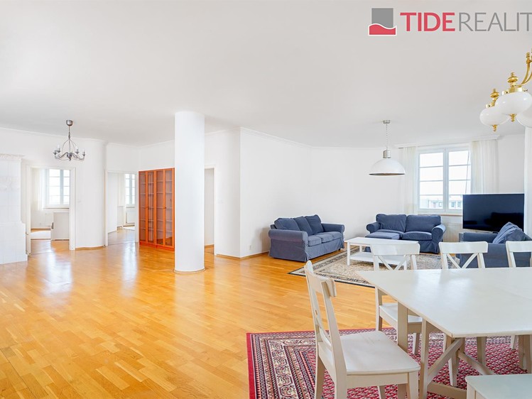 Pronájem bytu 4+kk 190 m² - foto 6