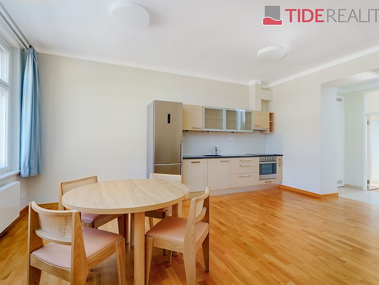 Pronájem bytu 2+kk 70 m² - foto 2