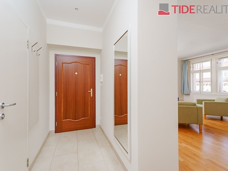 Pronájem bytu 2+kk 70 m² - foto 8