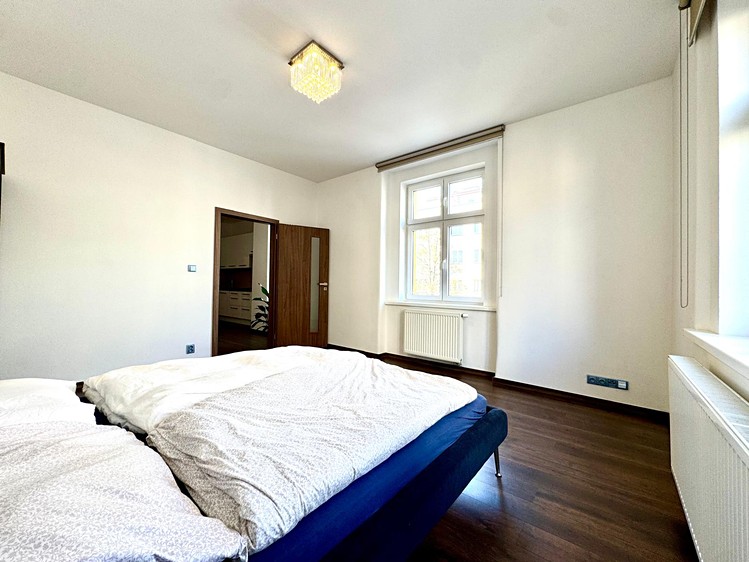 Pronájem bytu 2+kk 49 m² - foto 1