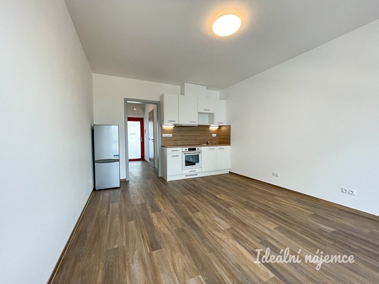 Pronájem bytu 1+kk 31 m² - foto 5
