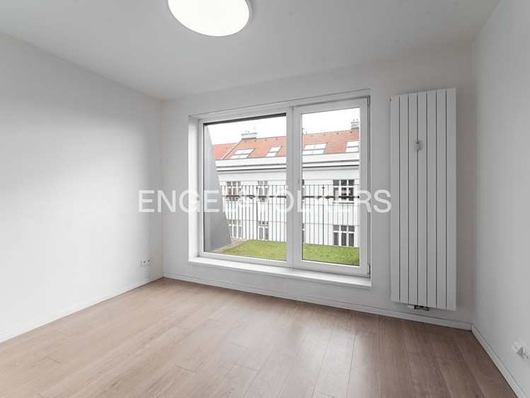 Pronájem bytu 2+kk 62 m² - foto 4
