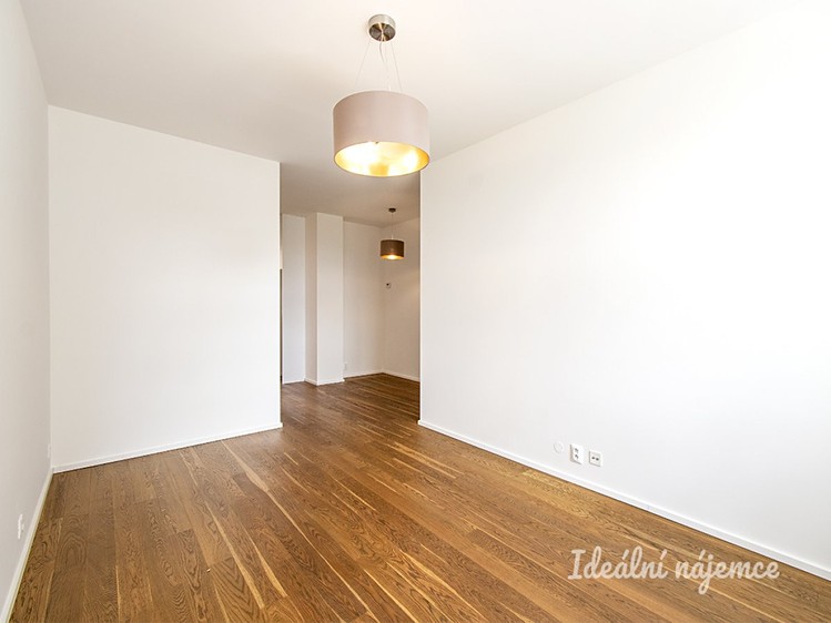 Pronájem bytu 3+kk 62 m² - foto 6