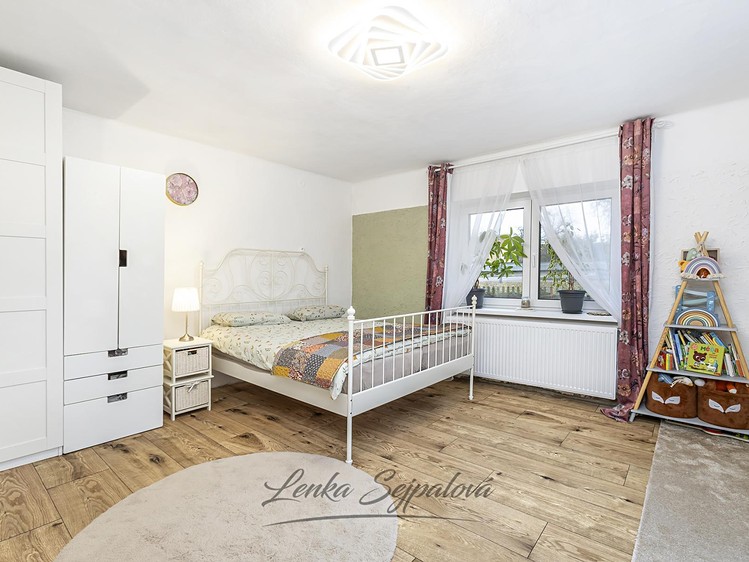 Prodej rodinného domu 76 m², pozemek 527 m² - foto 6