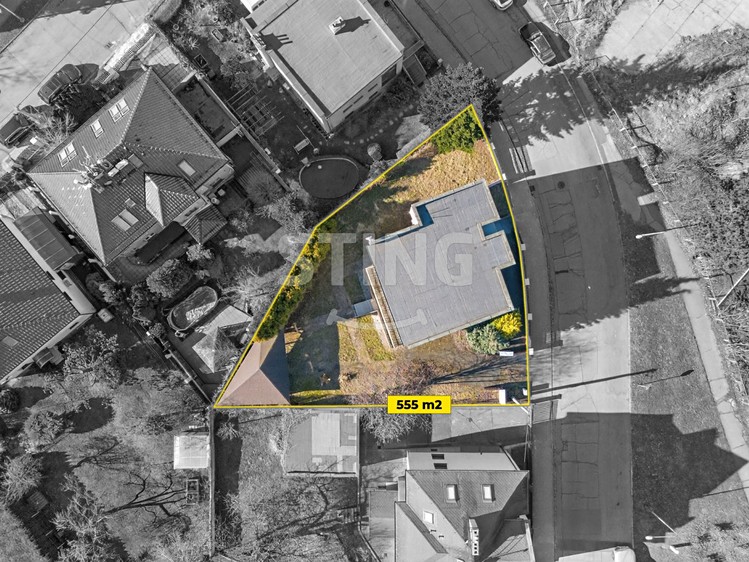 Prodej vily 292 m², pozemek 555 m² - foto 5