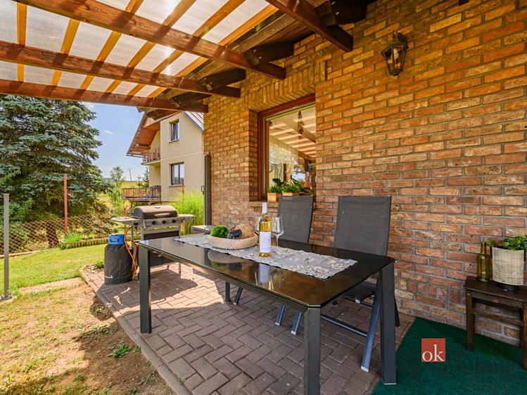 Prodej  rodinného domu 218 m², pozemek 834 m² - foto 4