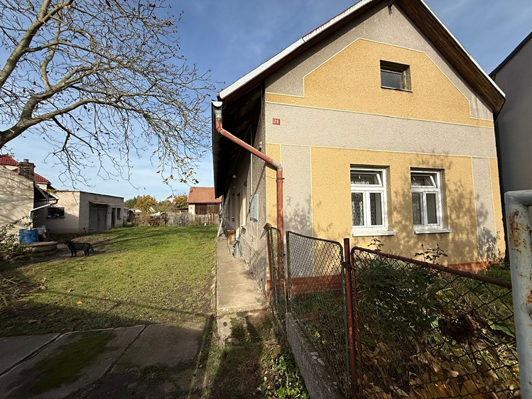 Prodej rodinného domu 120 m², pozemek 1 037 m² - foto 5