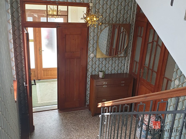 Prodej rodinného domu 250 m², pozemek 1 100 m² - foto 5