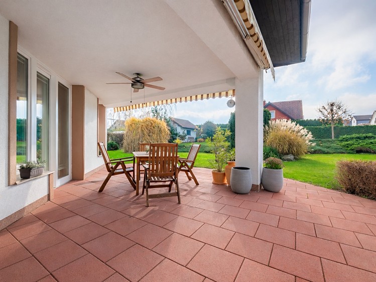 Prodej rodinného domu 279 m², pozemek 1 487 m² - foto 7
