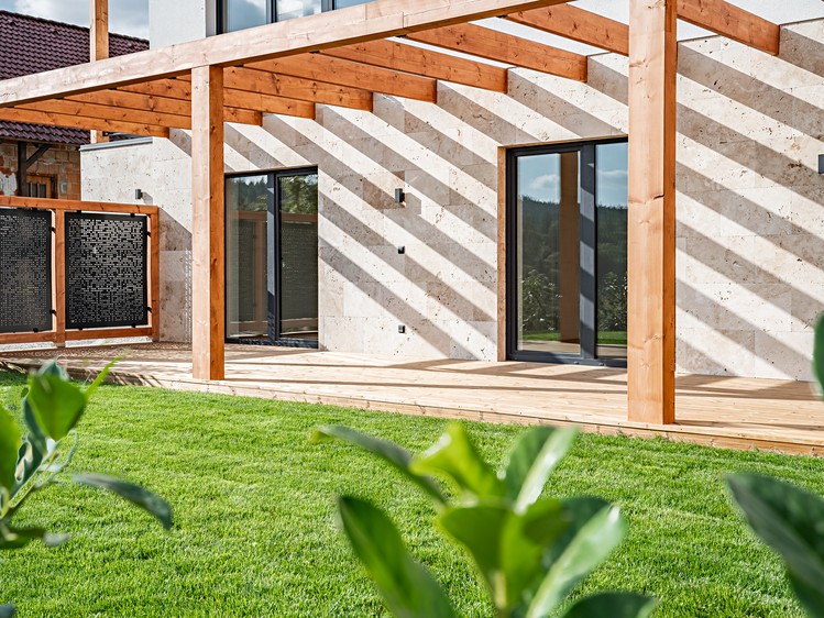 Prodej rodinného domu 142 m², pozemek 400 m² - foto 1