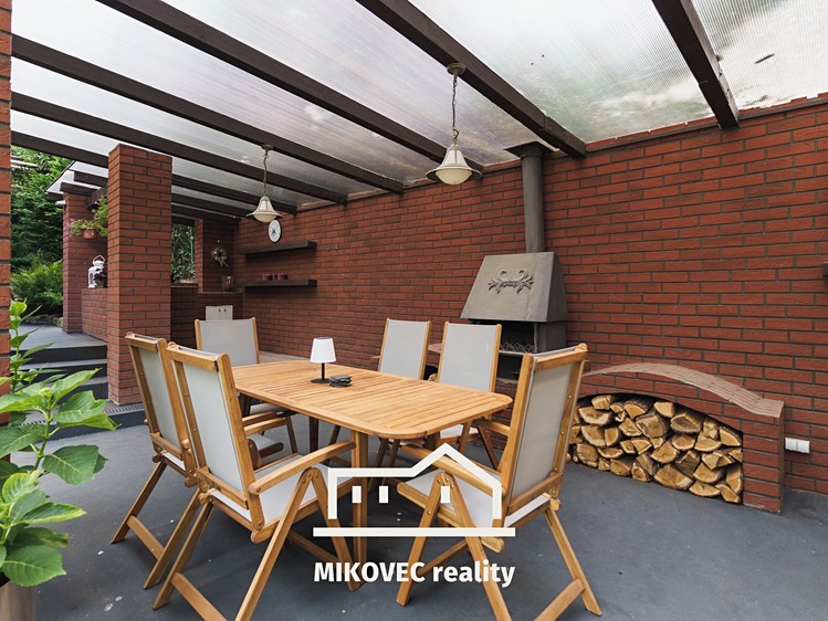 Prodej rodinného domu 135 m², pozemek 854 m² - foto 8