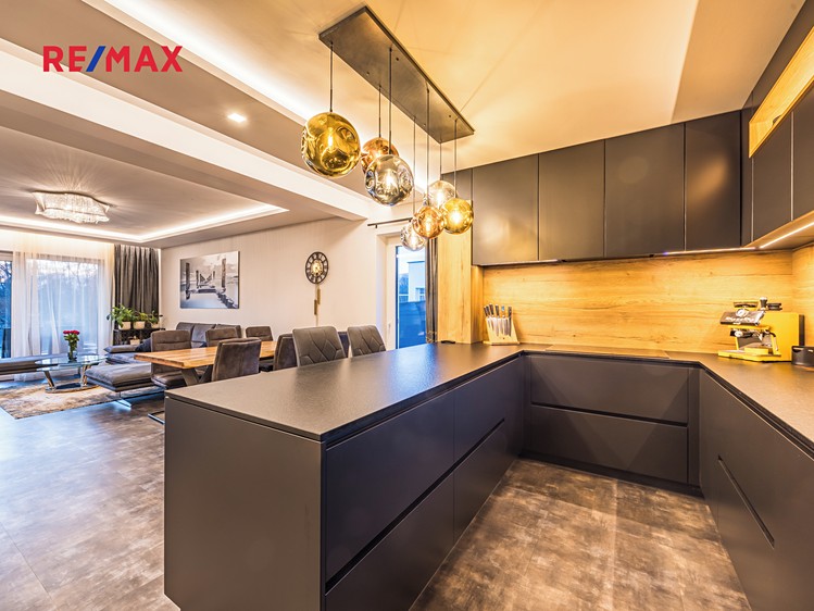 Prodej  rodinného domu 116 m², pozemek 2 864 m² - foto 4