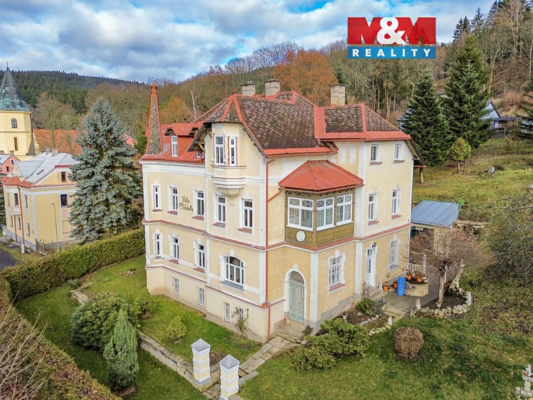 Prodej rodinného domu 600 m², pozemek 2 481 m² - foto 1