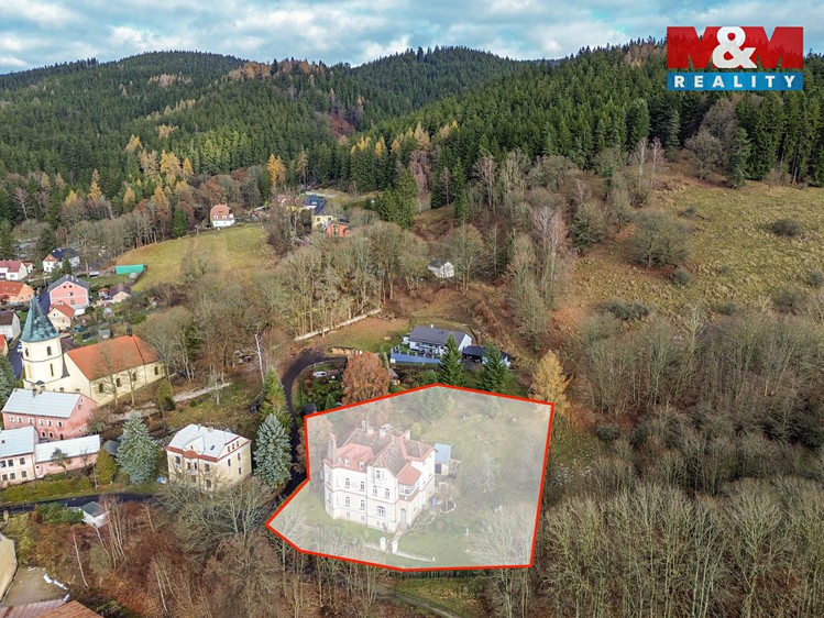 Prodej rodinného domu 600 m², pozemek 2 481 m² - foto 2