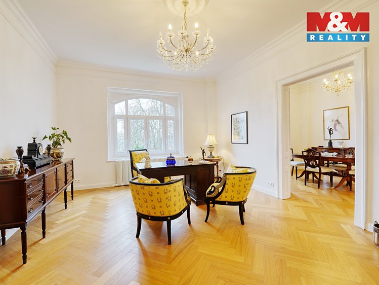 Prodej rodinného domu 600 m², pozemek 2 481 m² - foto 3