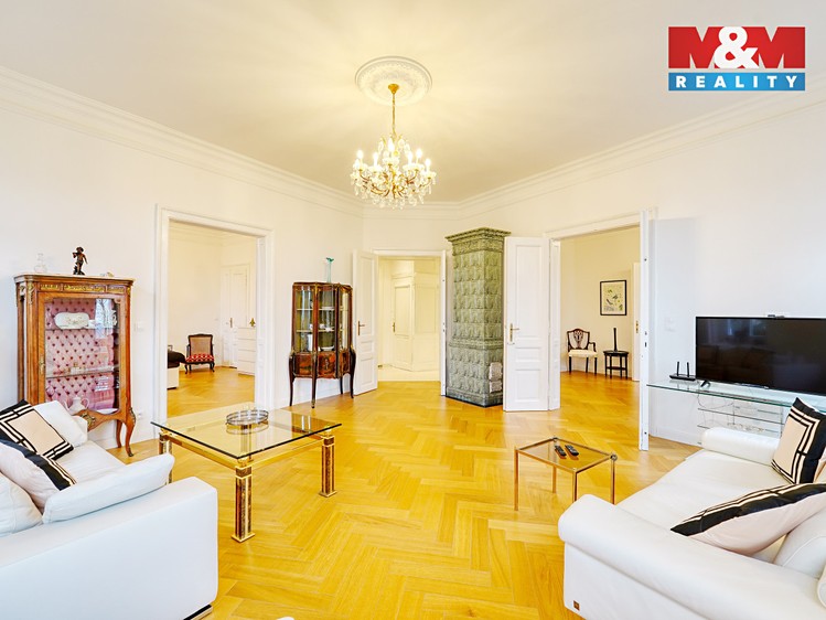 Prodej rodinného domu 600 m², pozemek 2 481 m² - foto 6