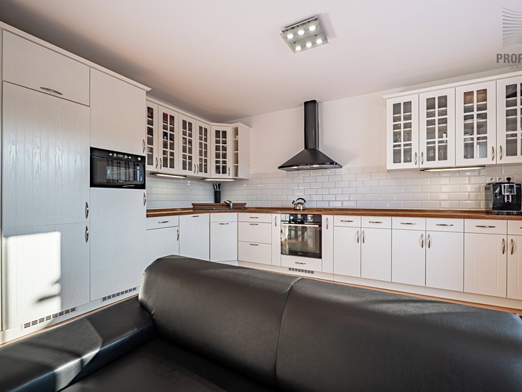 Prodej rodinného domu 162 m², pozemek 411 m² - foto 6