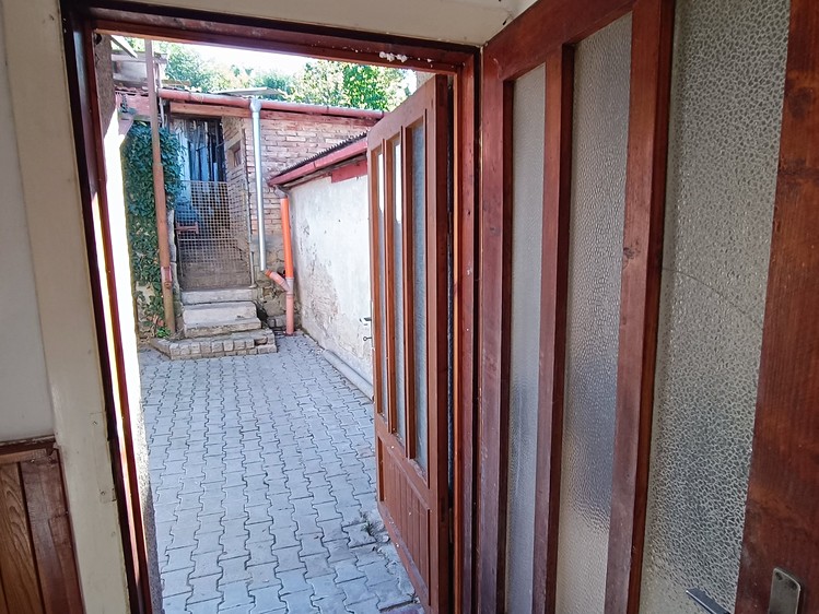 Prodej  rodinného domu 228 m², pozemek 1 031 m² - foto 8