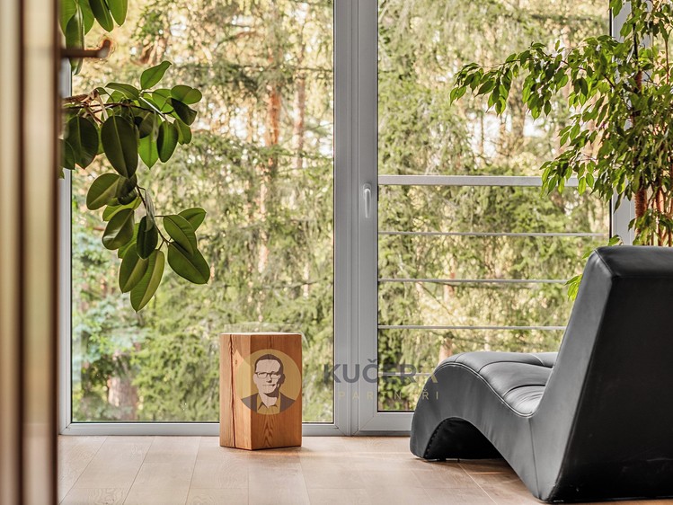 Prodej rodinného domu 160 m², pozemek 807 m² - foto 2