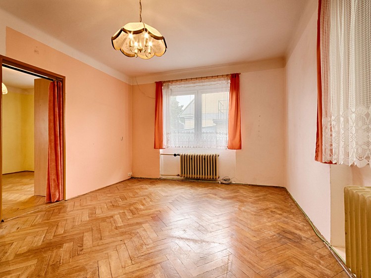Prodej  rodinného domu 180 m², pozemek 805 m² - foto 7
