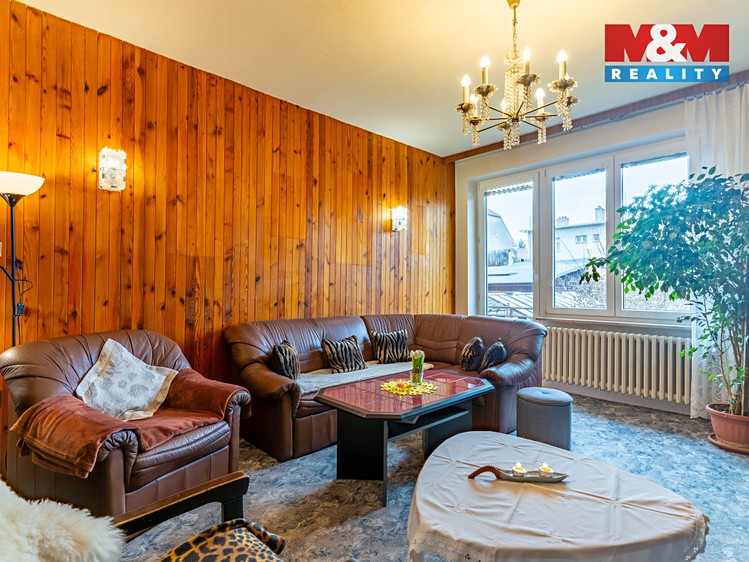 Prodej rodinného domu 250 m², pozemek 502 m² - foto 6