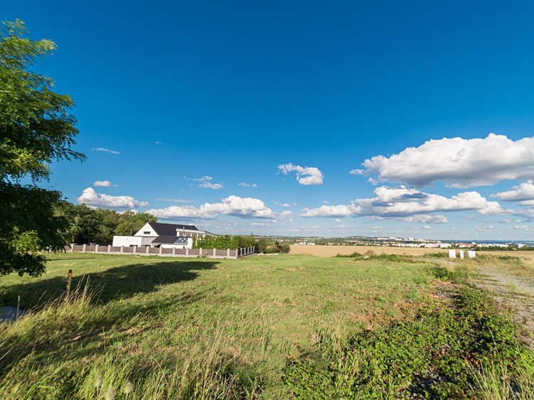 Prodej stavebního pozemku 657 m² - foto 5