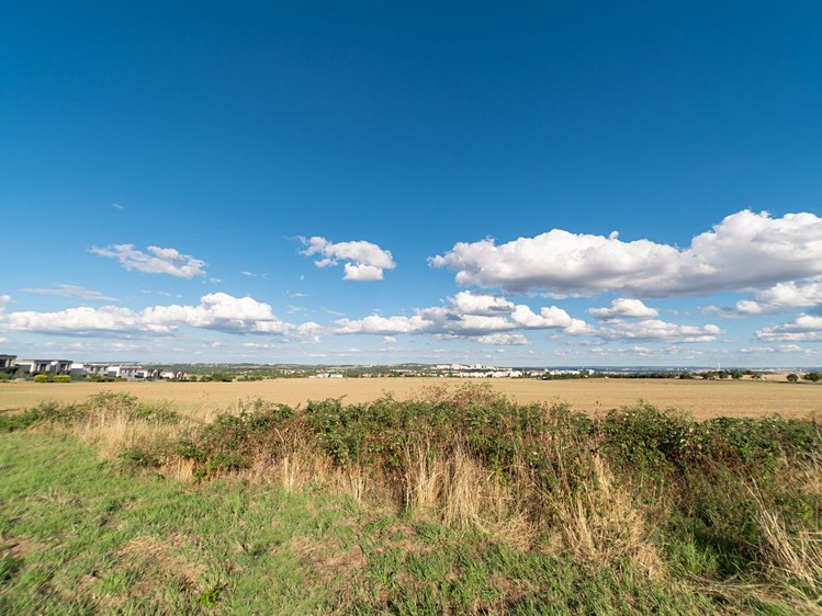 Prodej stavebního pozemku 657 m² - foto 8