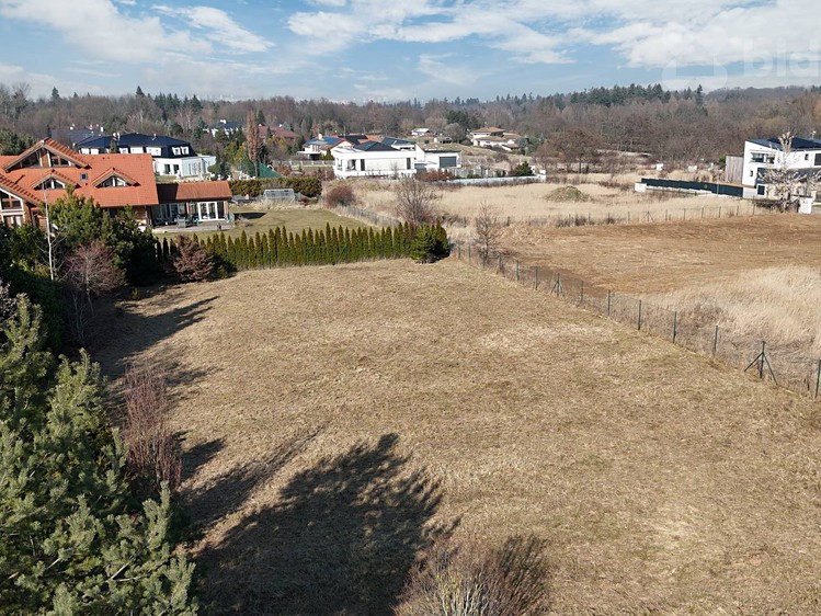 Prodej  stavebního pozemku 1 617 m² - foto 5
