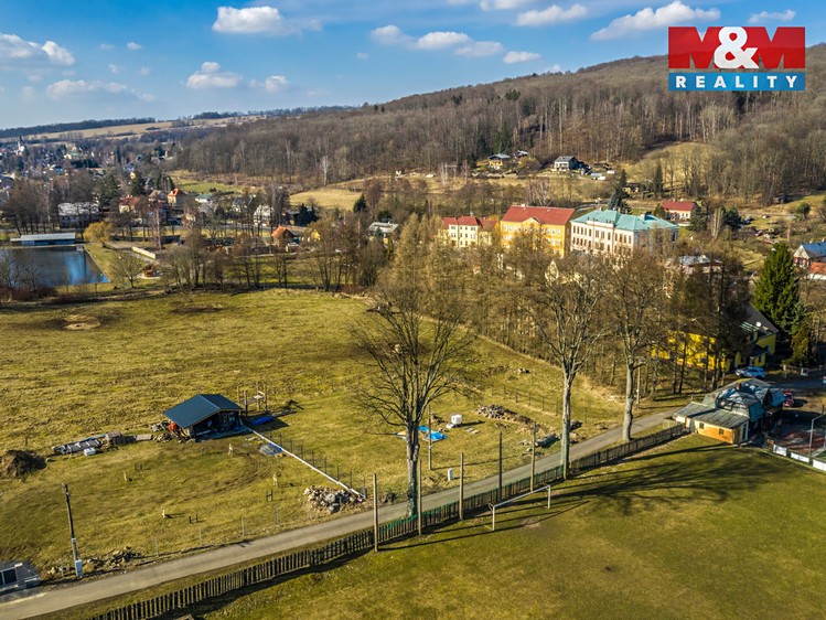 Prodej stavebního pozemku 1 390 m² - foto 4